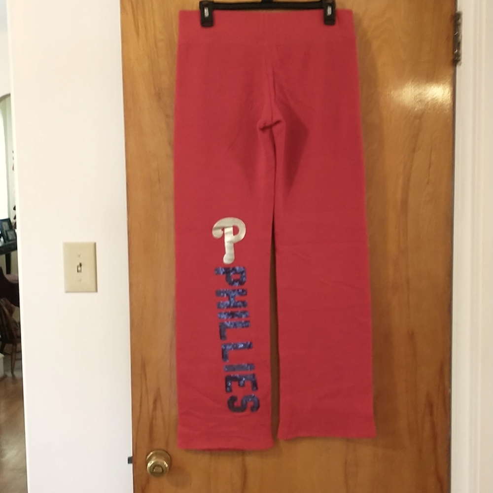 !!WORN TWICE!! Limited Edition VS PINK Phillies Sweatpants